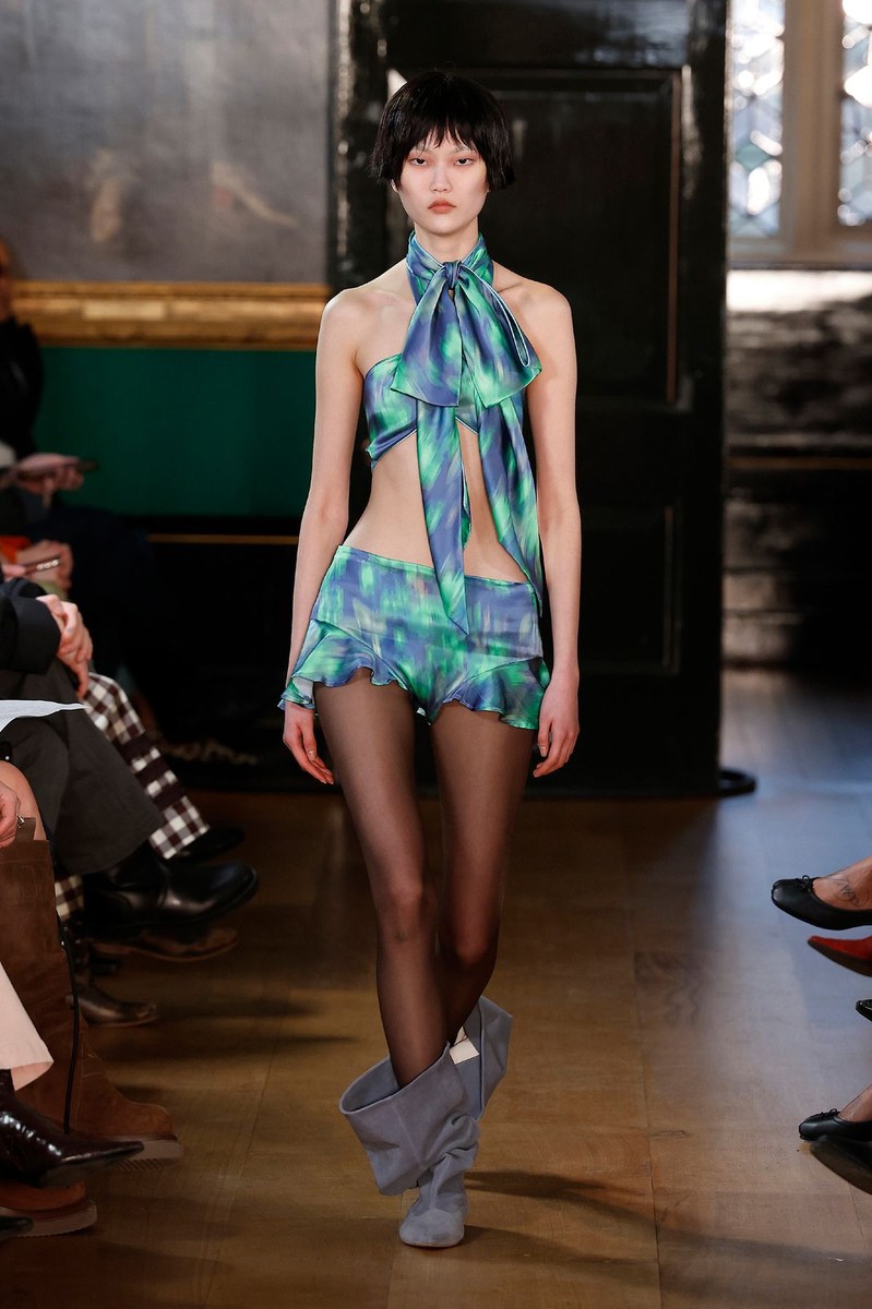 Look 8