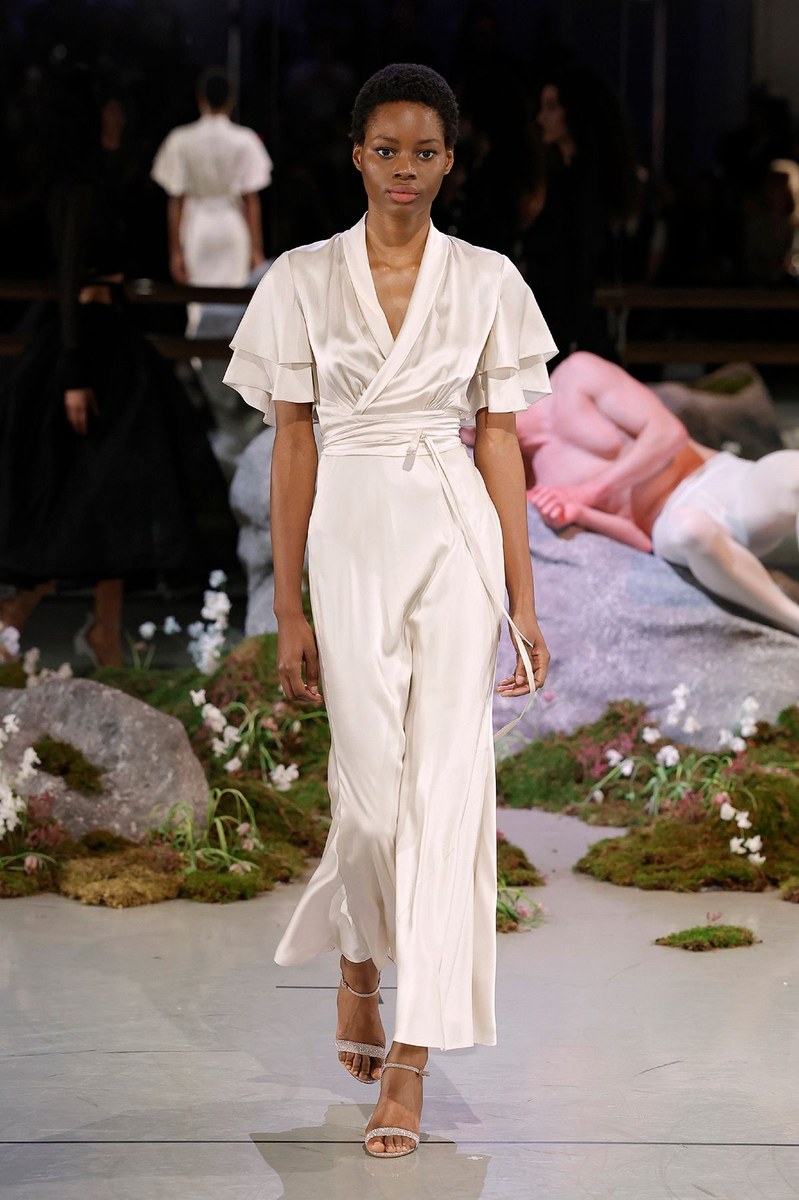 Look 12