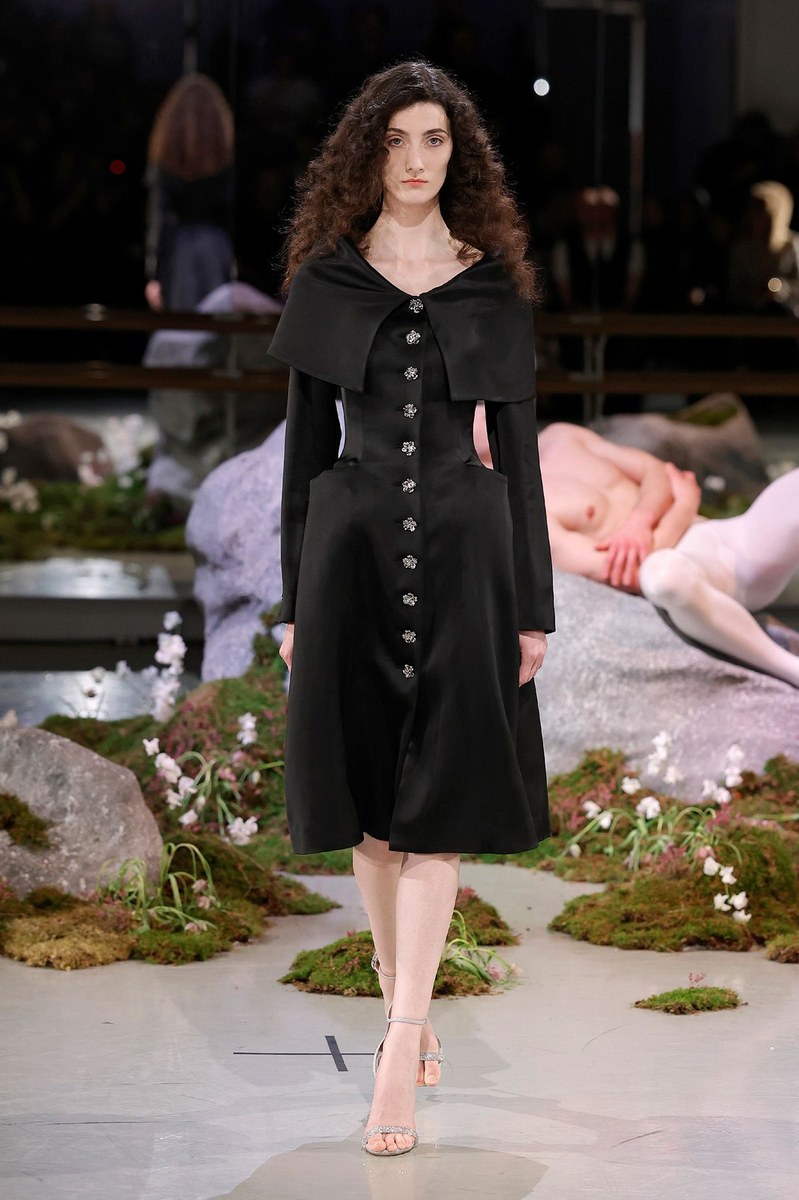Look 14