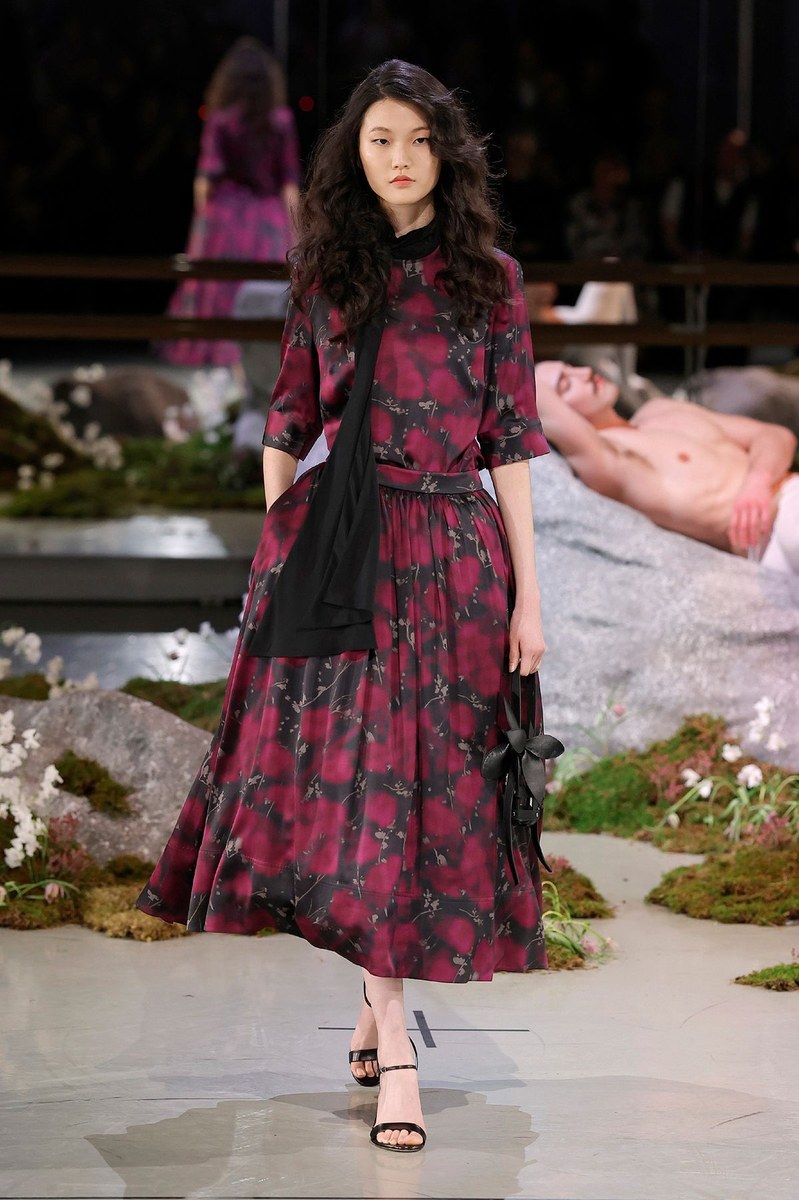 Look 17