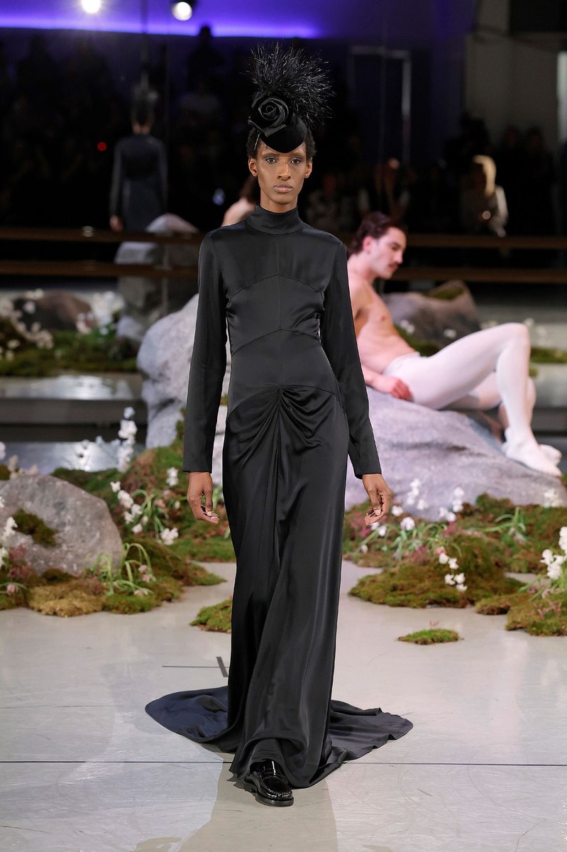 Look 24