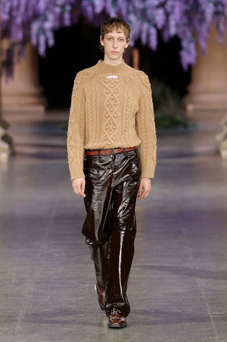 Look 20