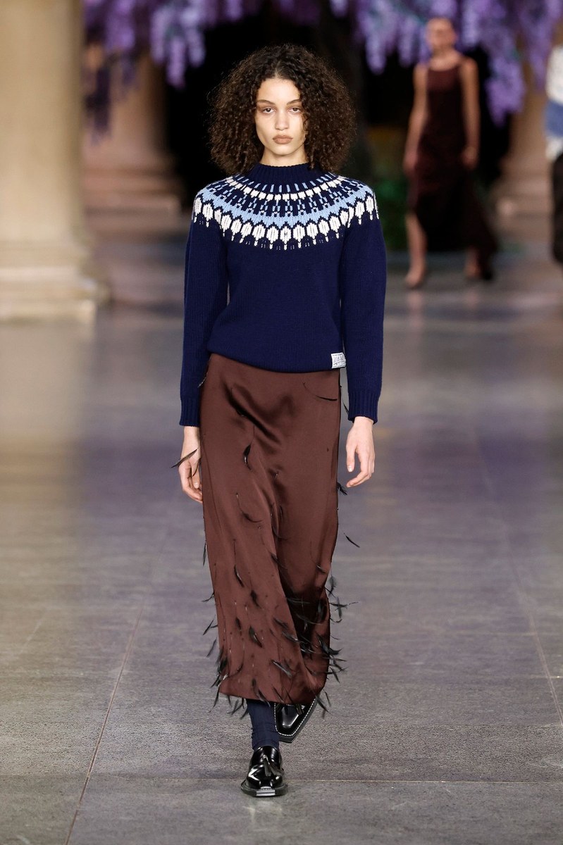 Look 29