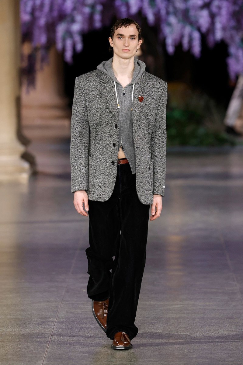 Look 32