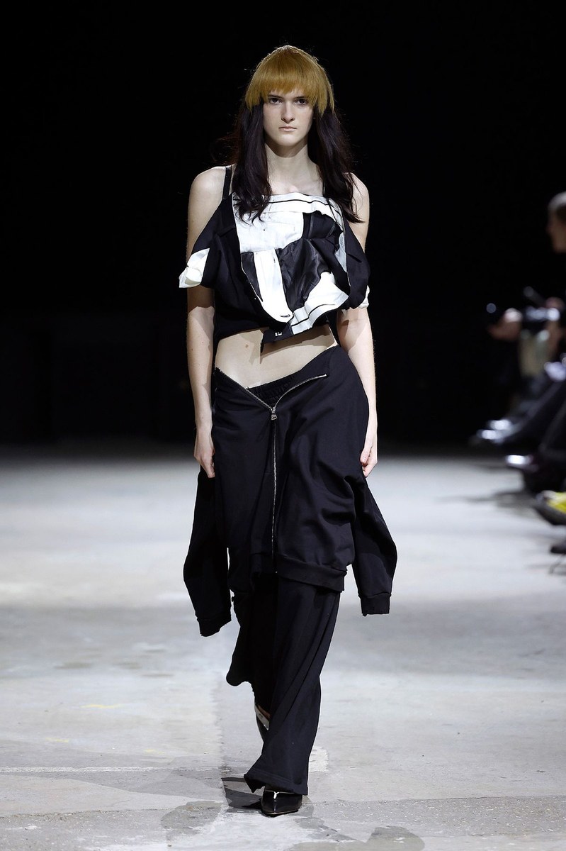 Look 4