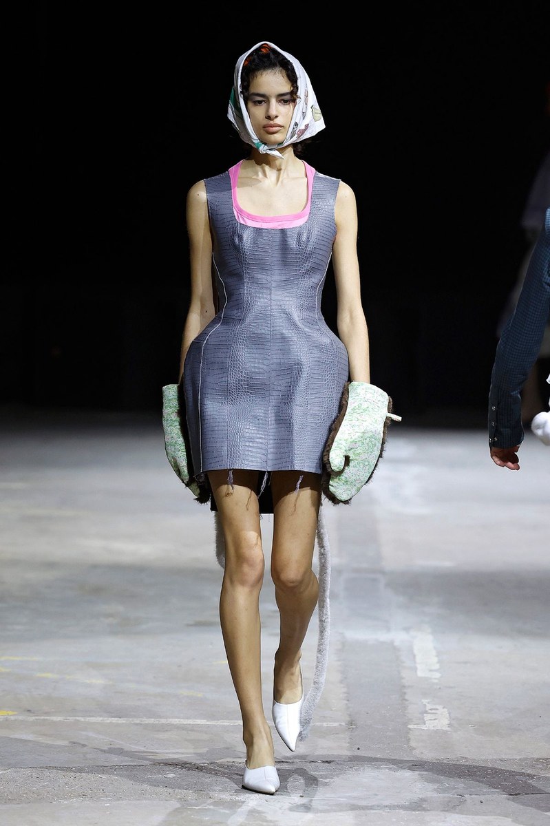 Look 8
