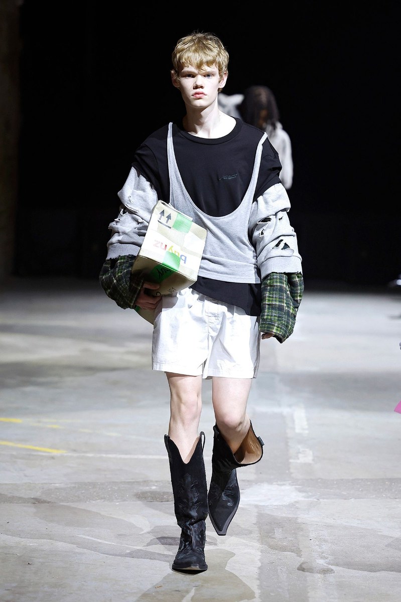 Look 23