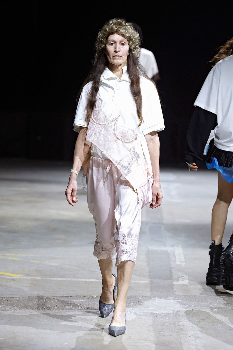Look 33