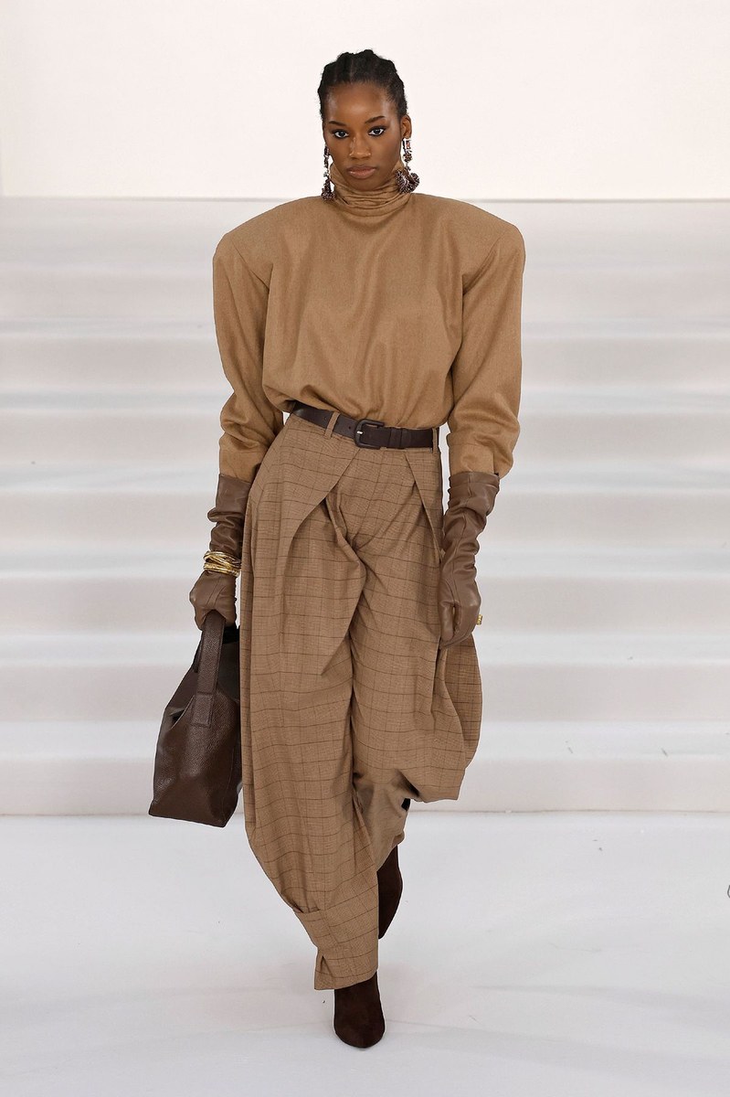 Look 30