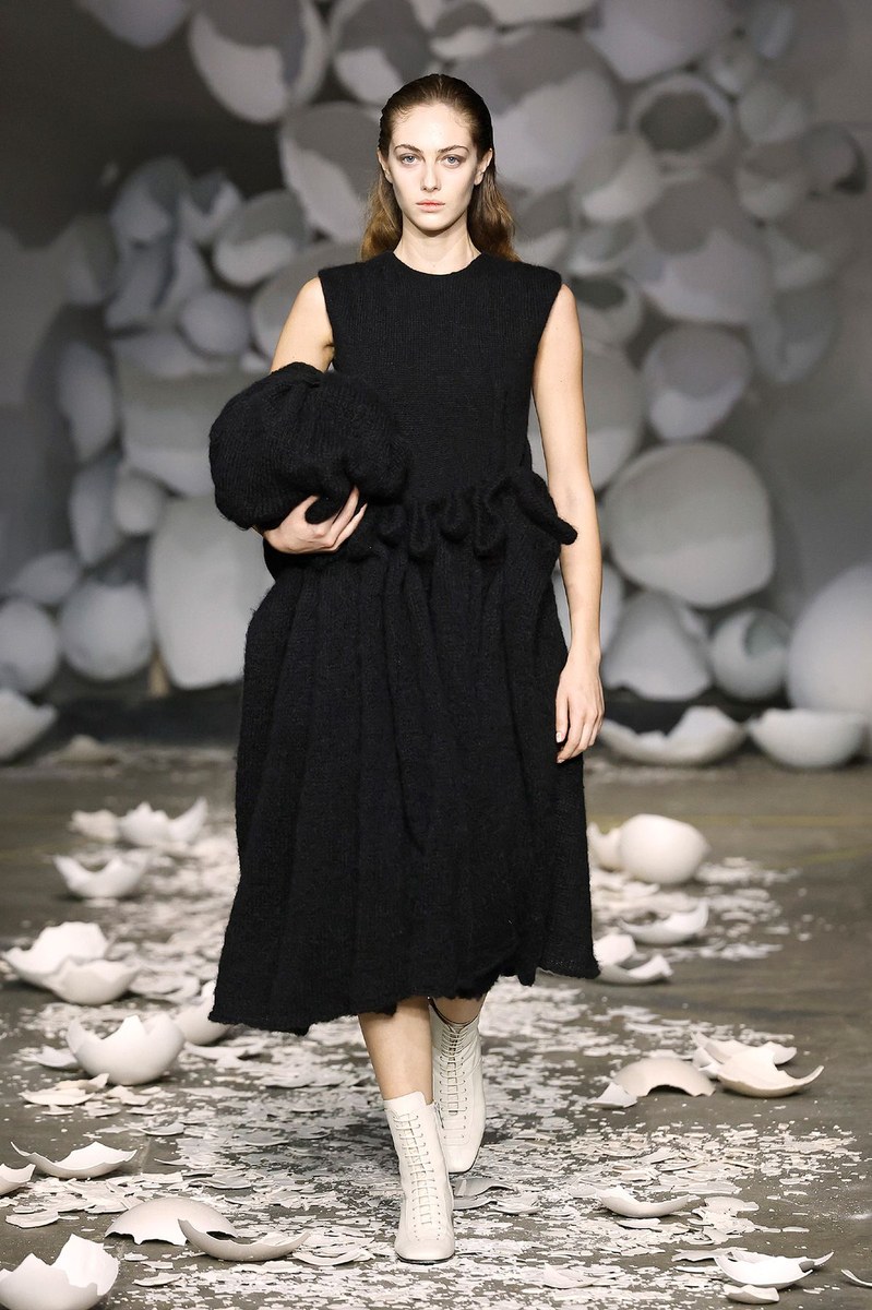 Look 2