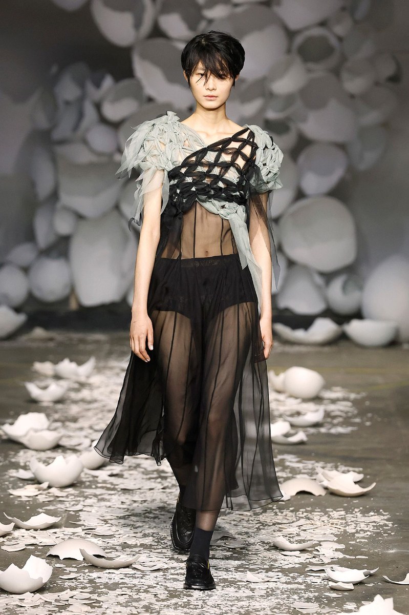 Look 7