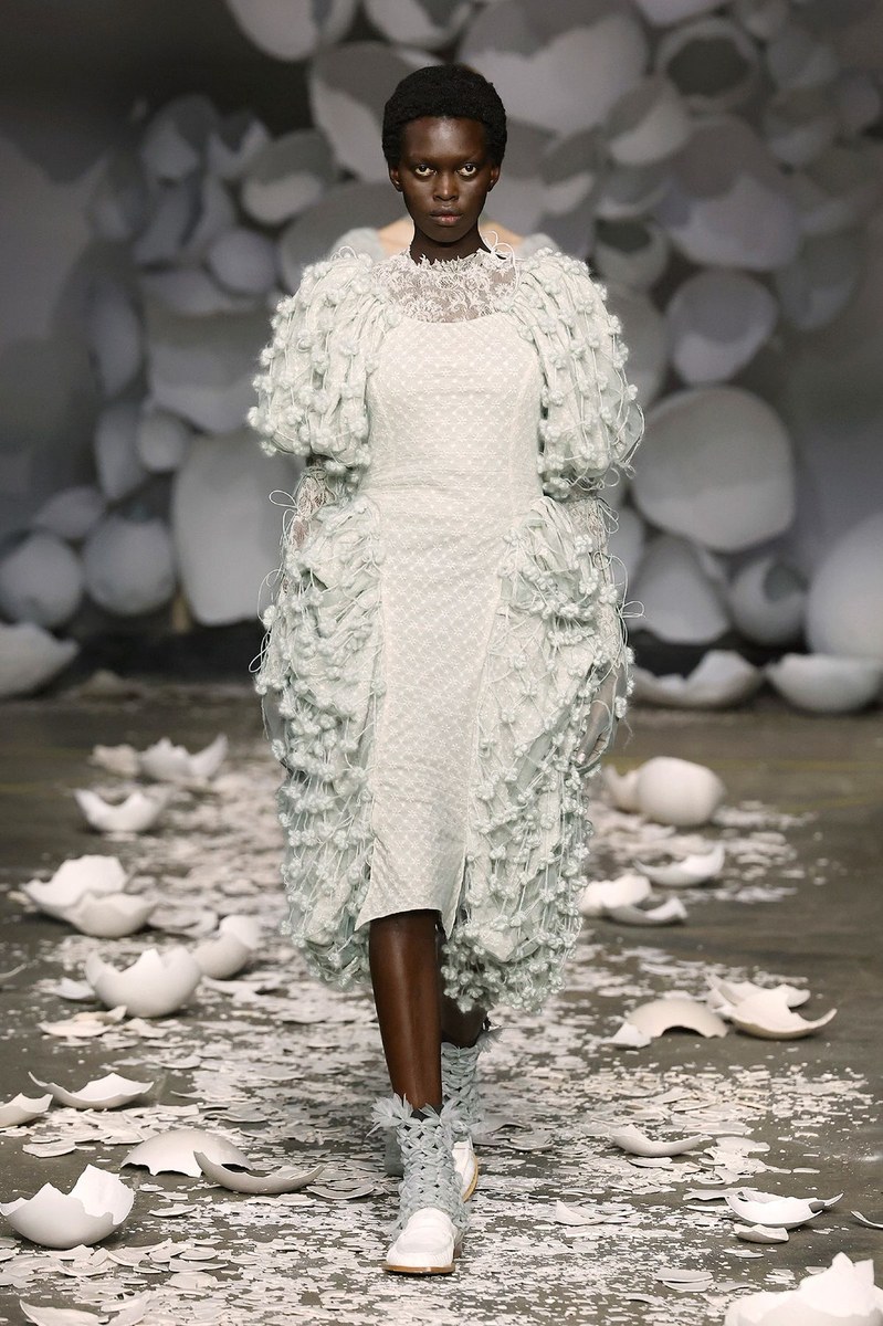 Look 9