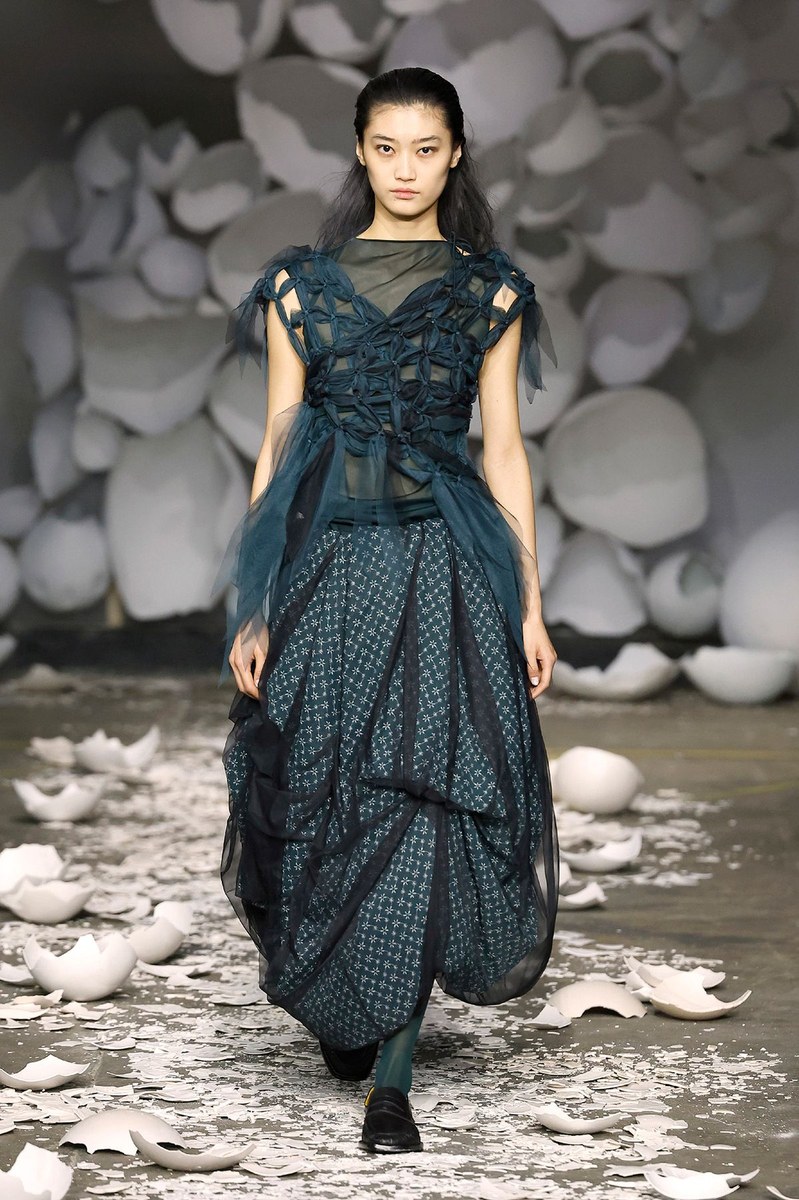 Look 13