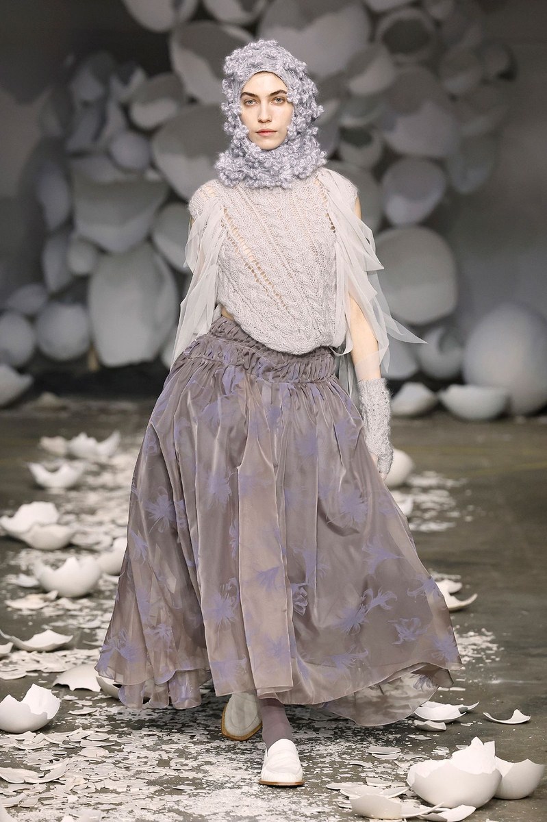 Look 25