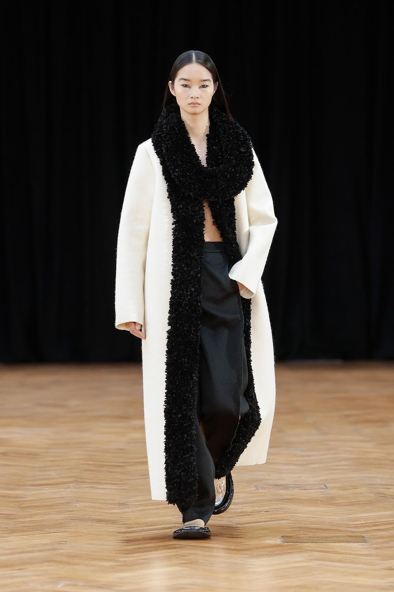 Look 2