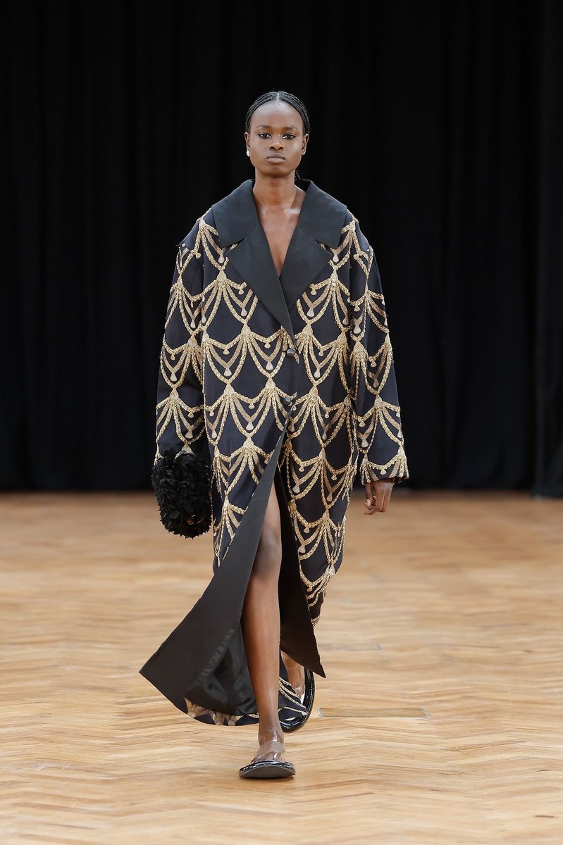 Look 4