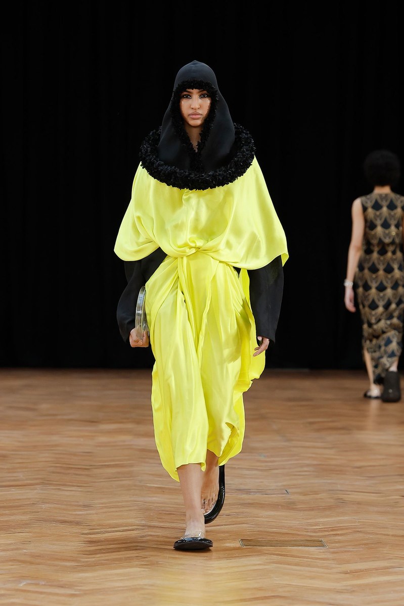 Look 13