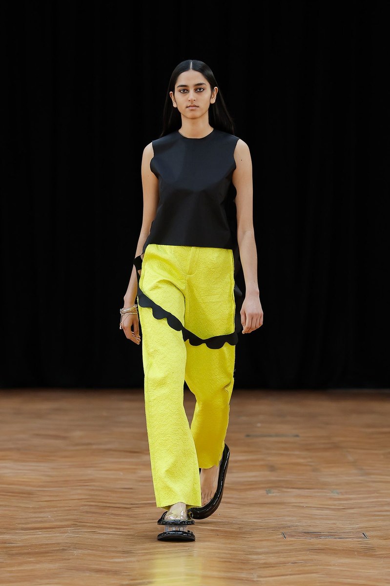 Look 17
