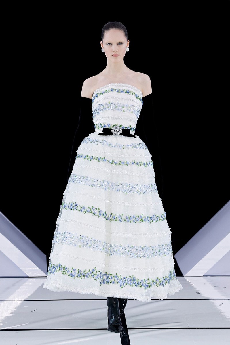 Look 43