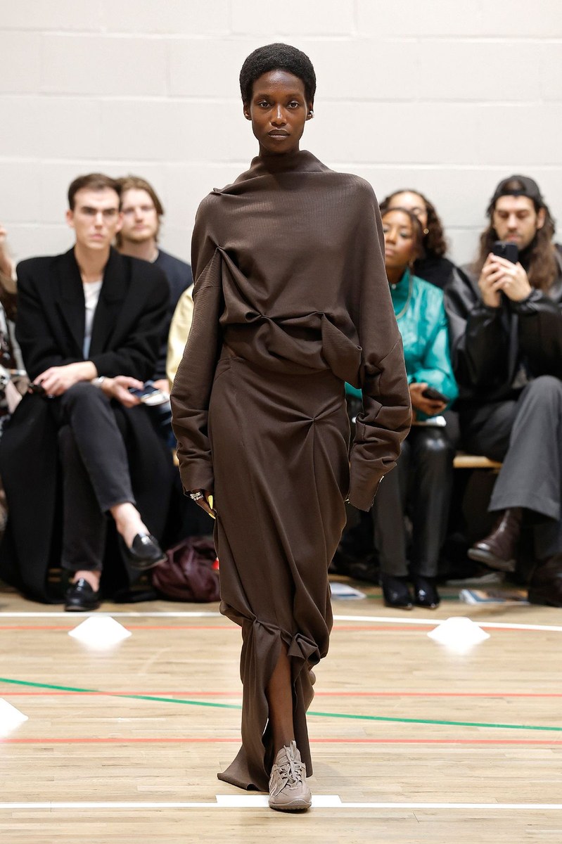 Look 2