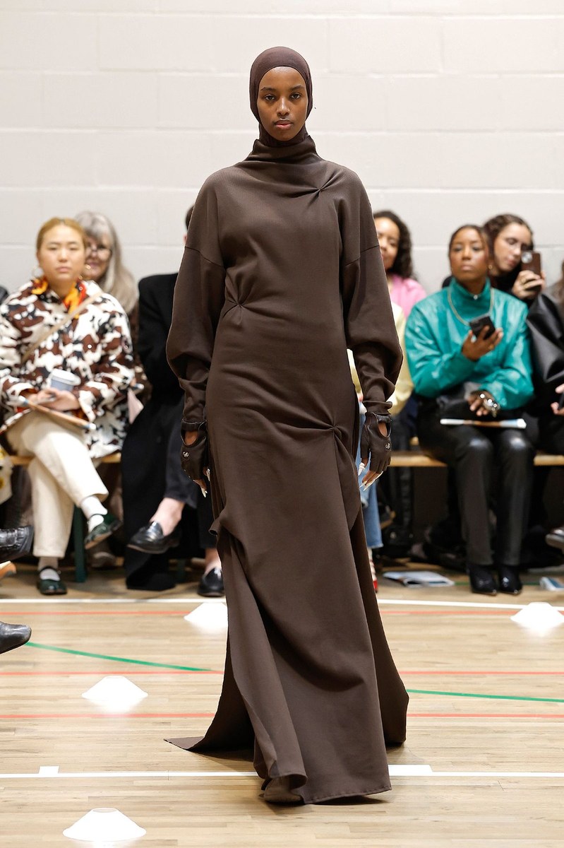 Look 3
