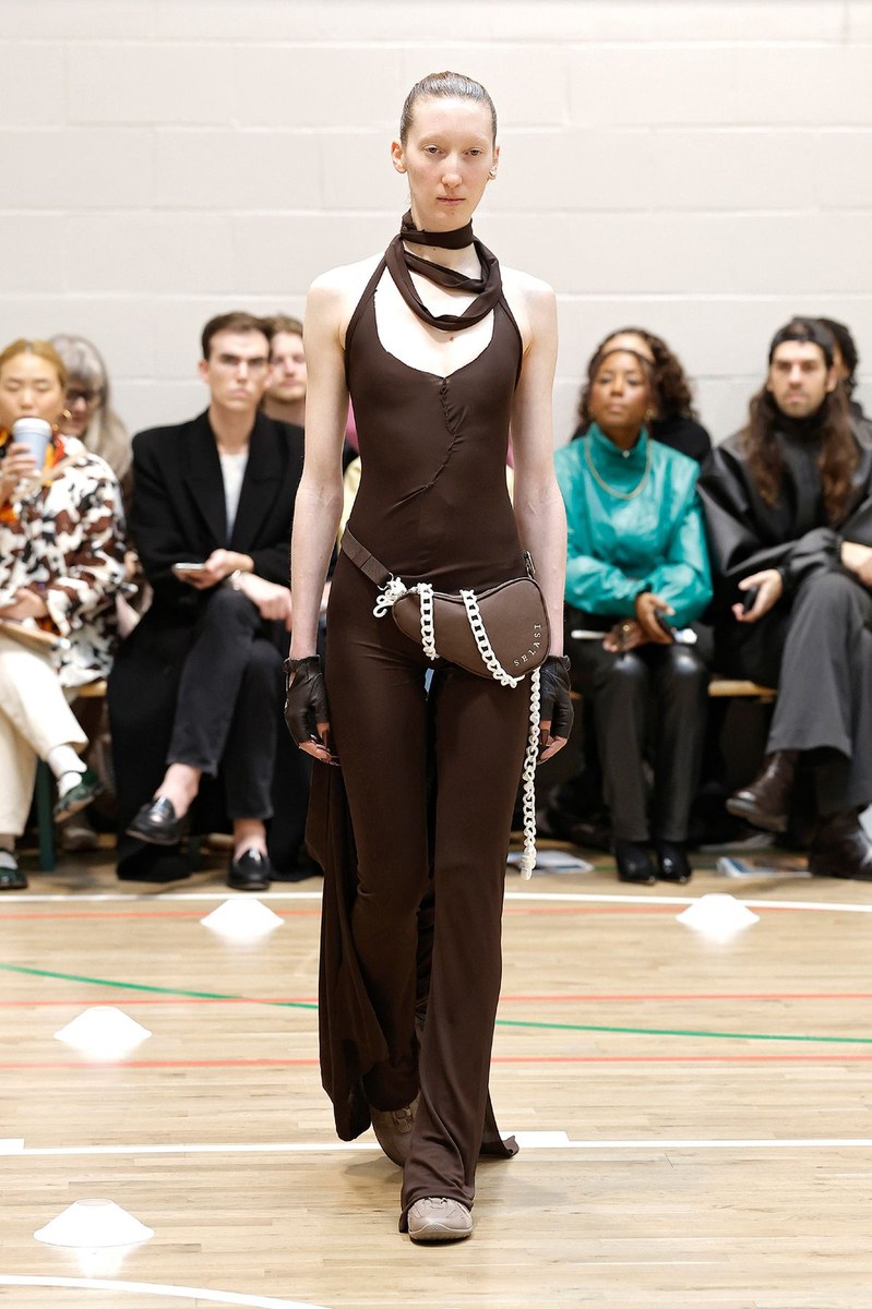 Look 4