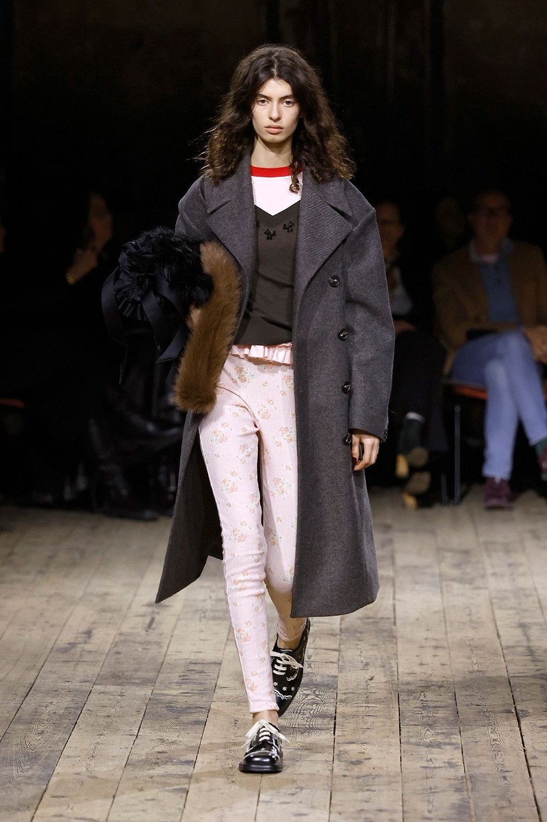 Look 8