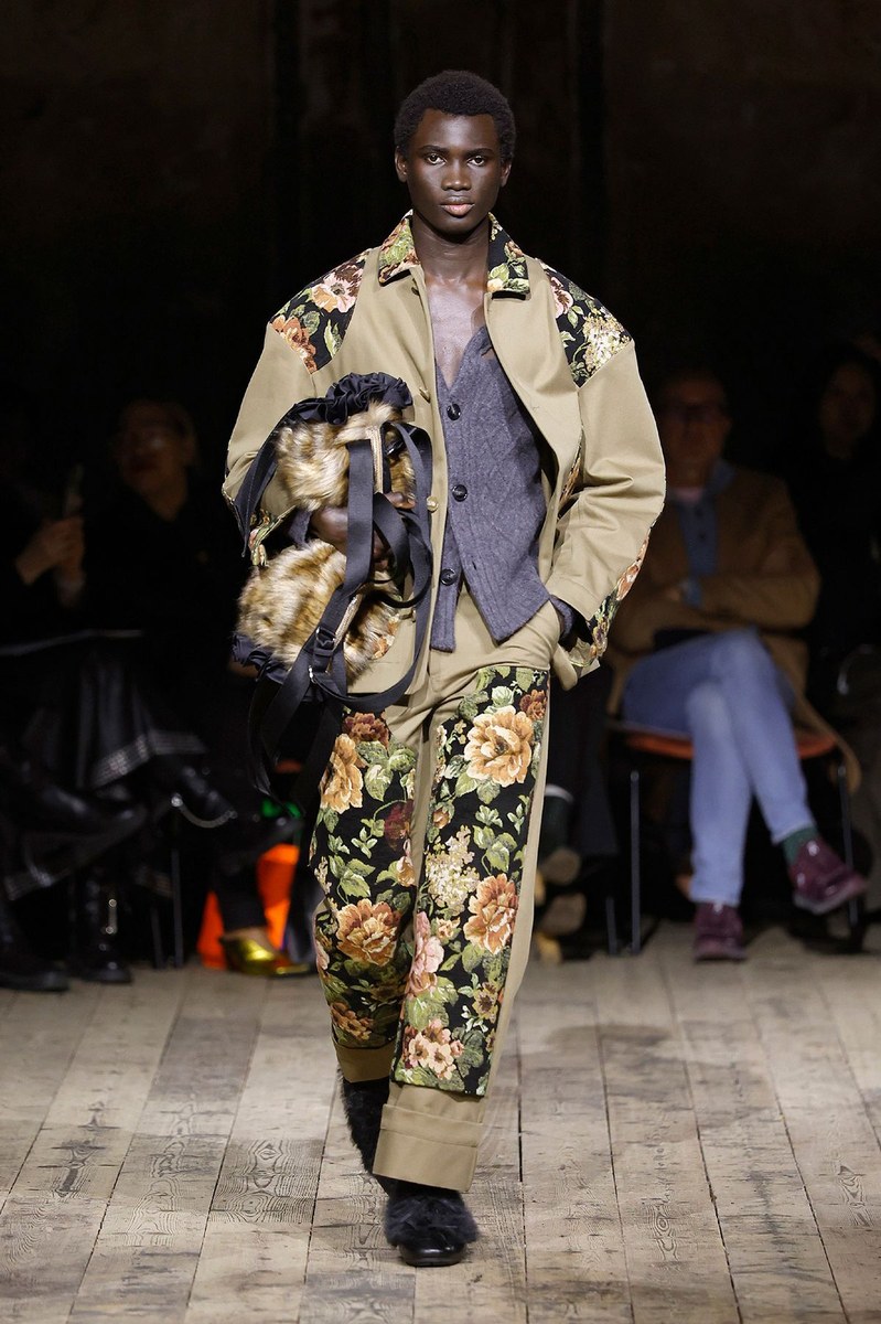 Look 12