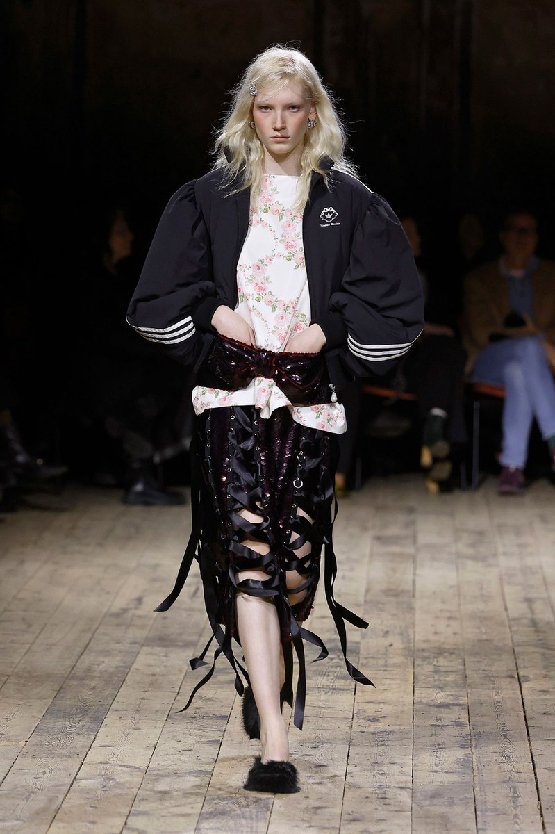 Look 50
