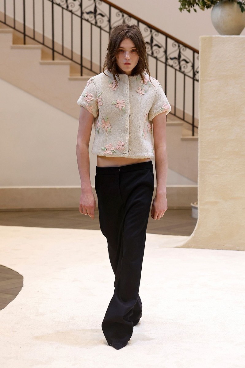 Look 2