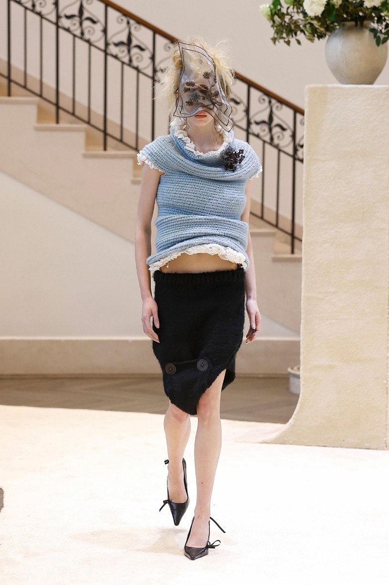Look 4