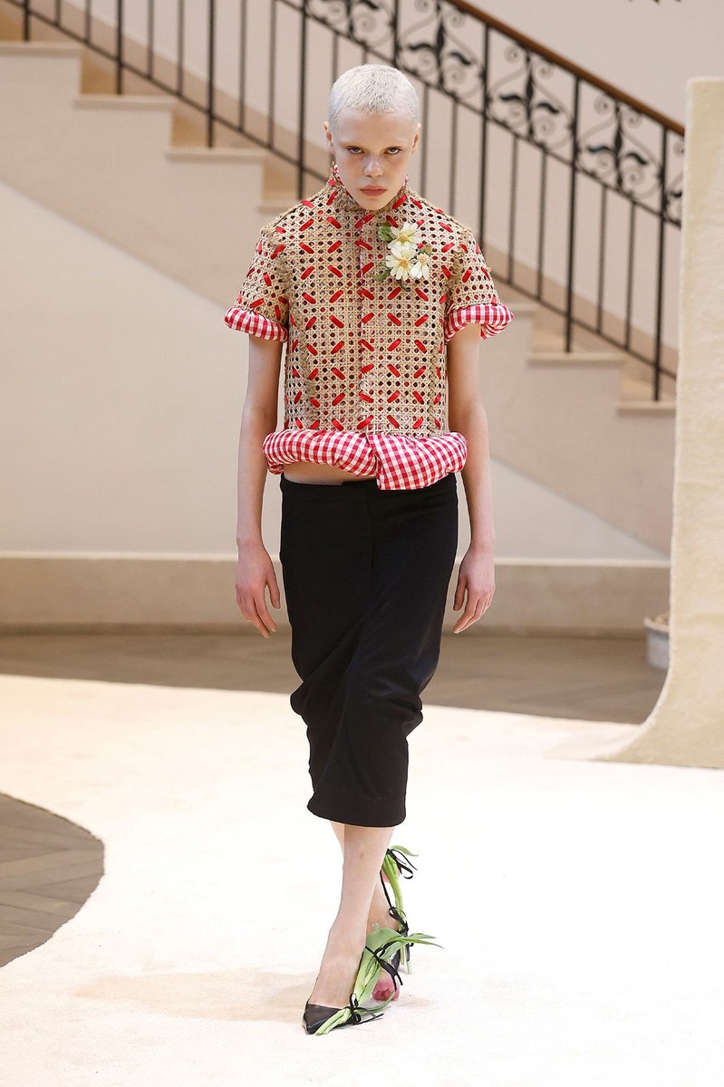 Look 5