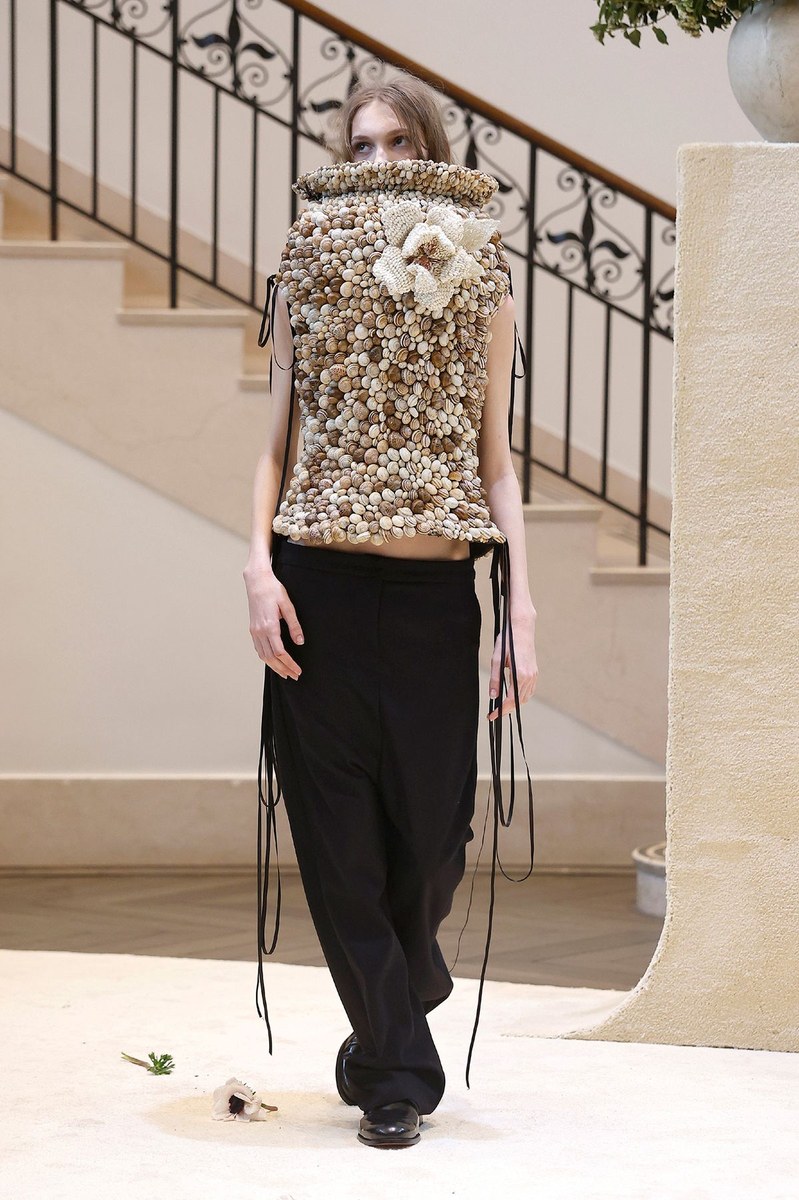 Look 14