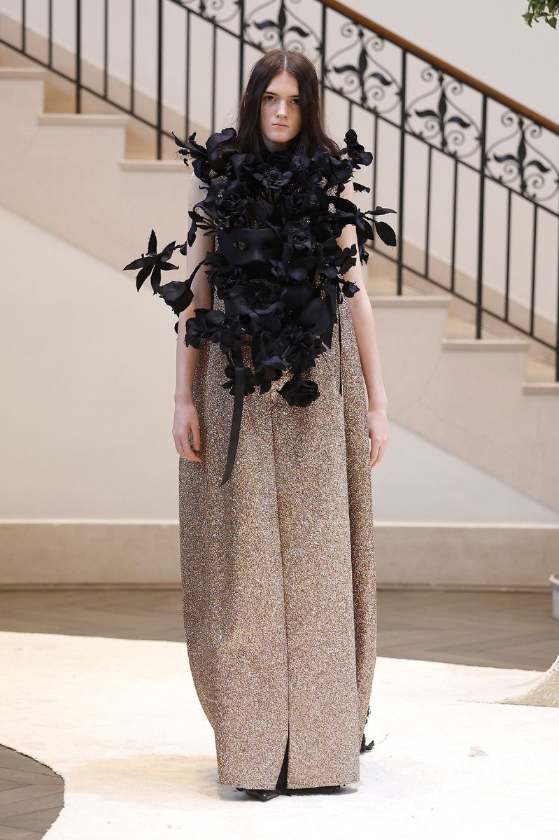 Look 24