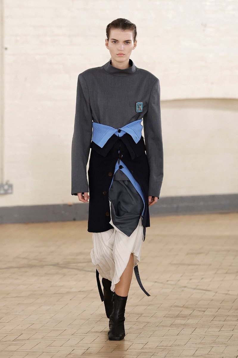Look 9