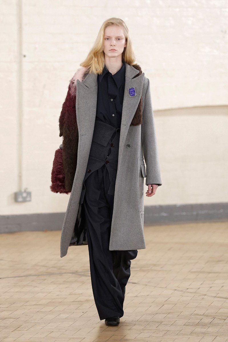 Look 29