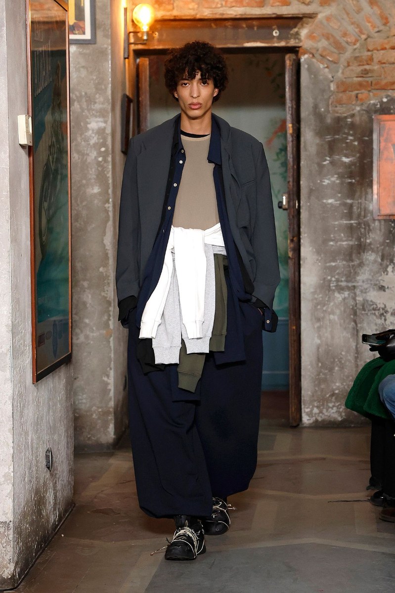 Look 13
