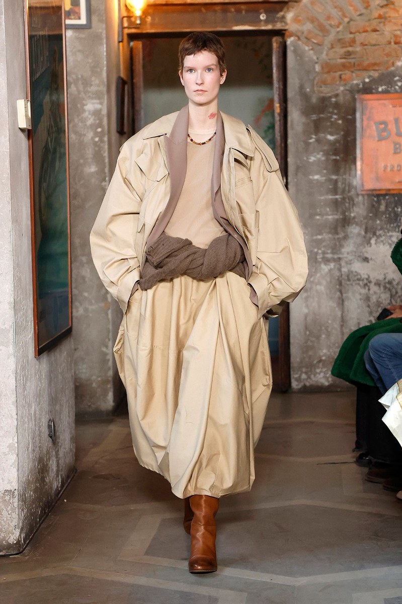 Look 19