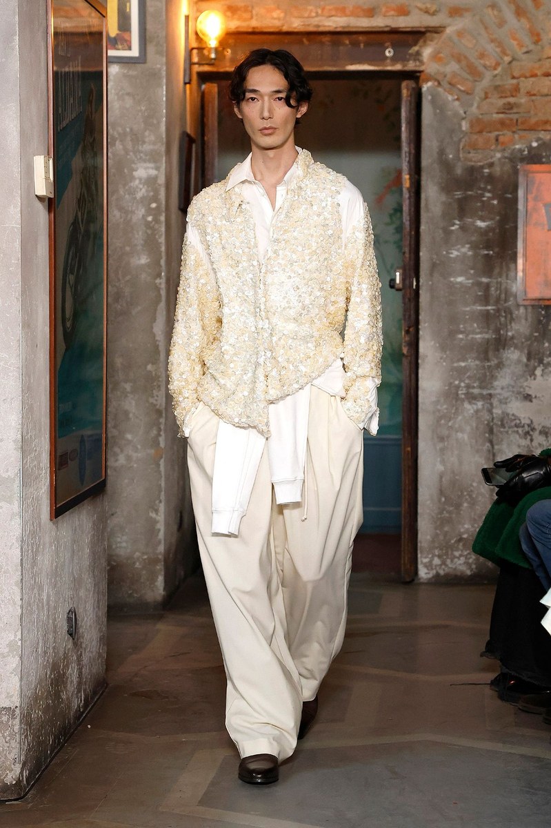 Look 26