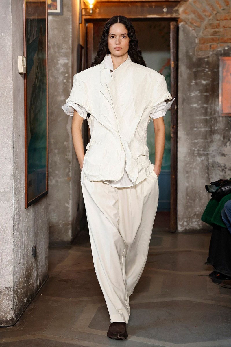Look 28