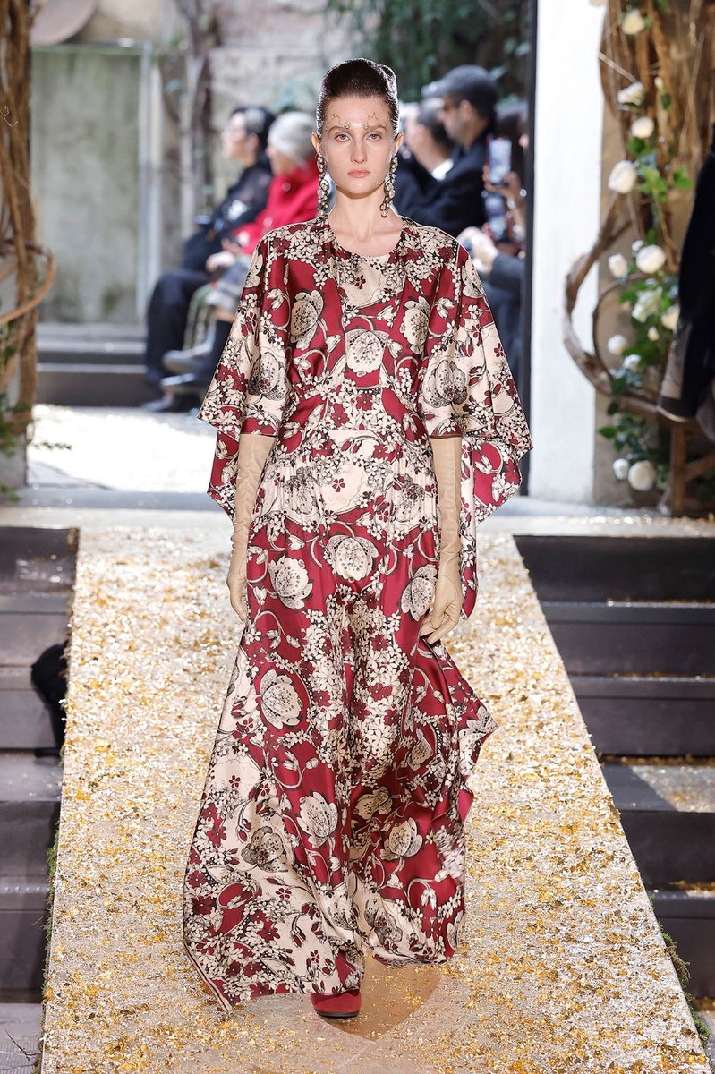 Look 17