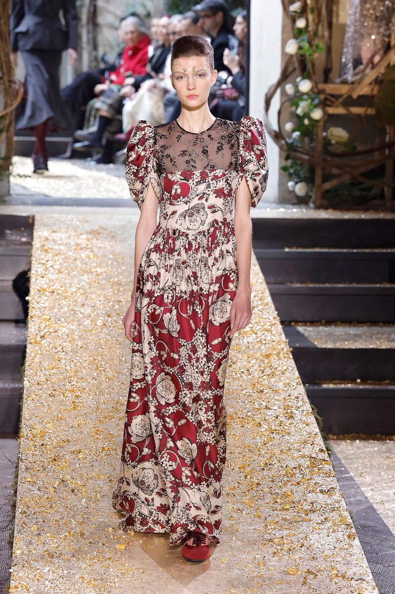 Look 18