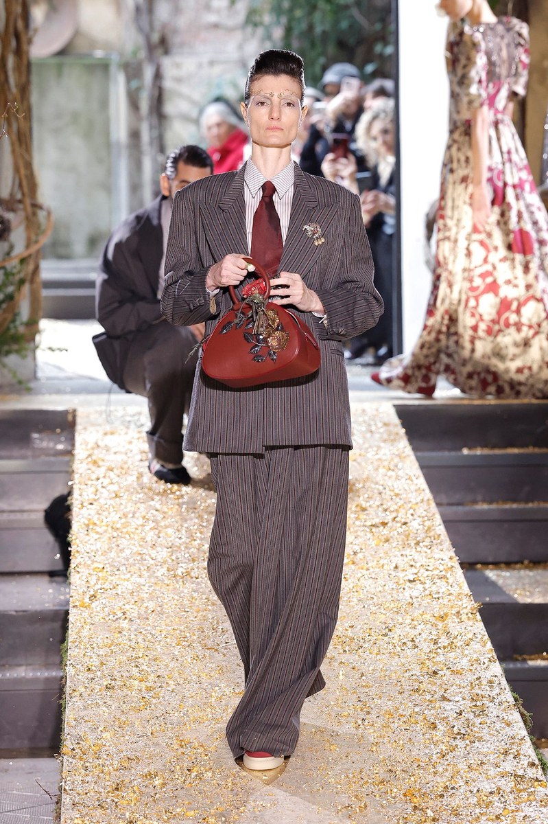 Look 20