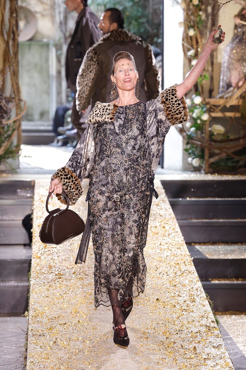 Look 33