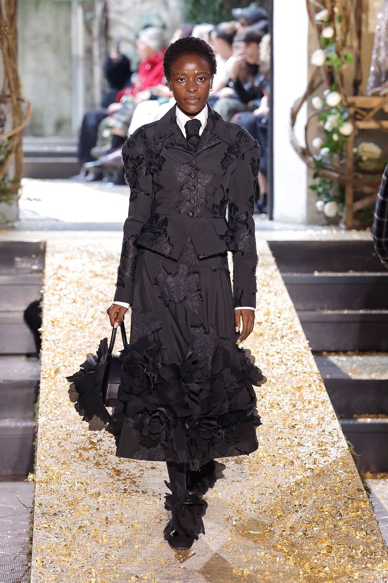 Look 46