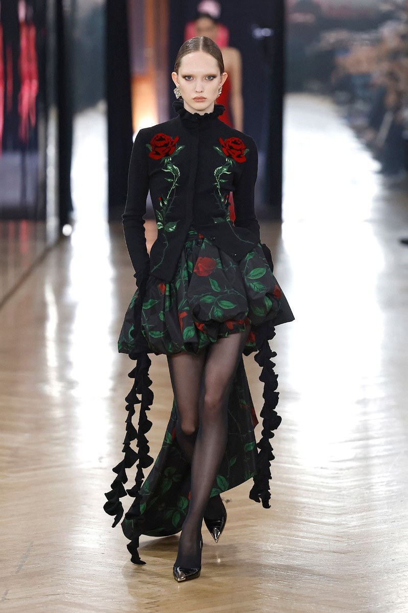 Look 4