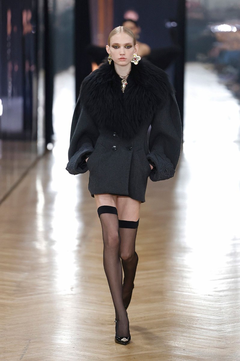 Look 29