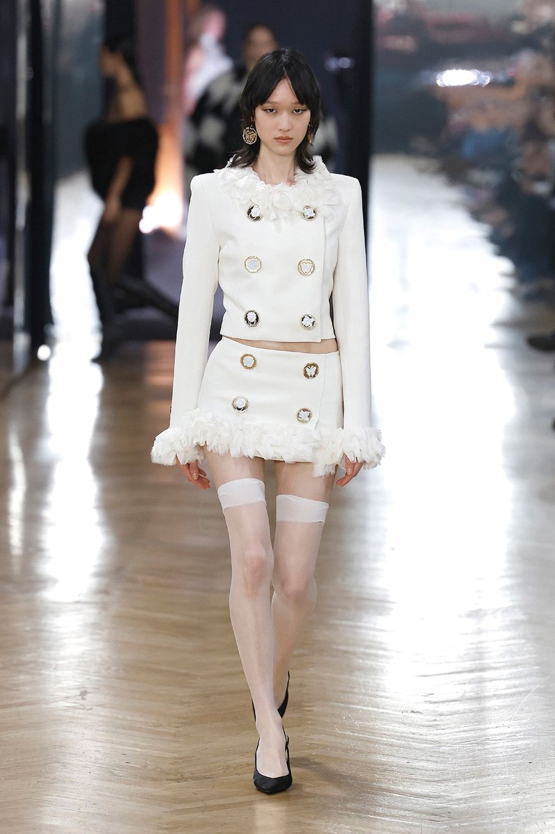 Look 37