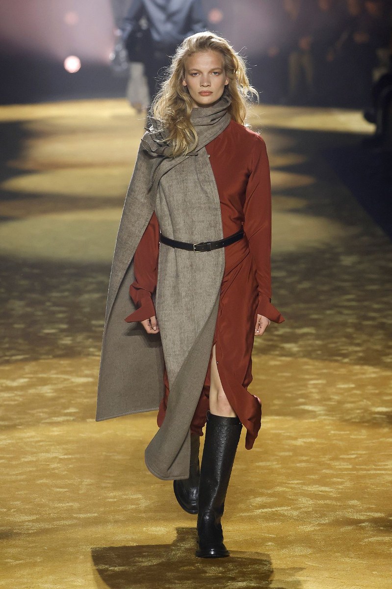 Look 8