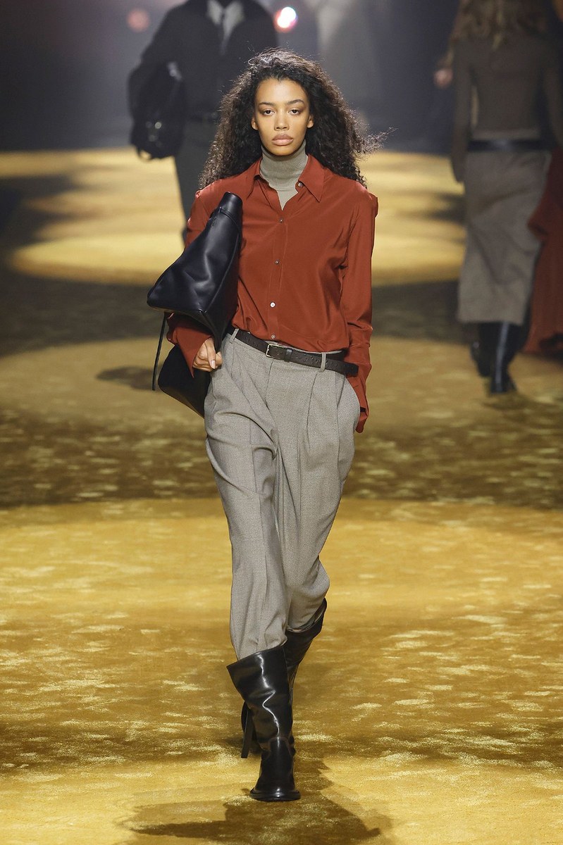 Look 13
